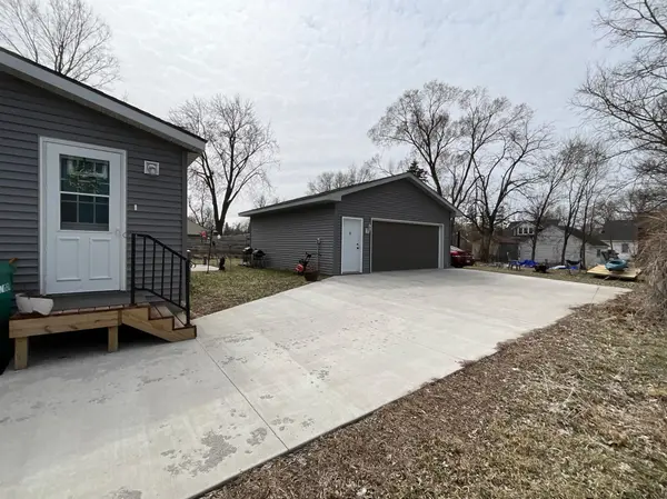 516 S Miller AVE, Litchfield, MN 55355