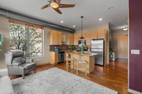 3640 Wooddale AVE S #121, Saint Louis Park, MN 55416