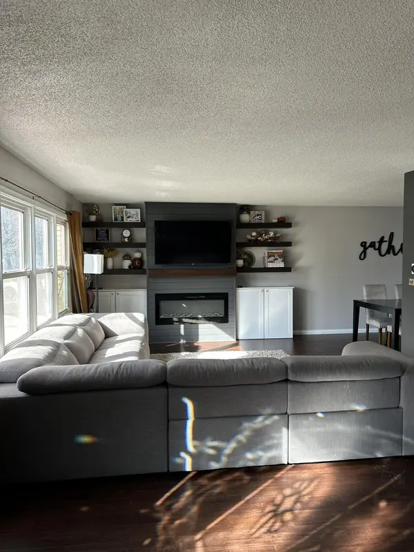417 Meredith RD, Albert Lea, MN 56007