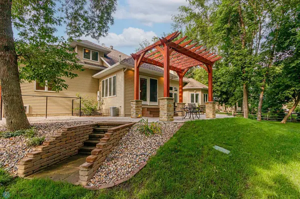 106 50th AVE E, West Fargo, ND 58078