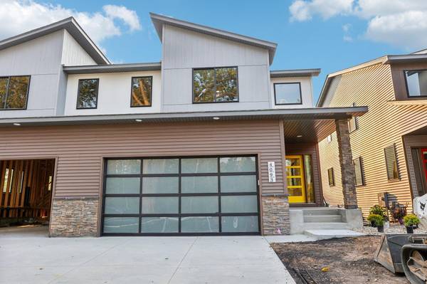 4093 Isaac CT, Vadnais Heights, MN 55127