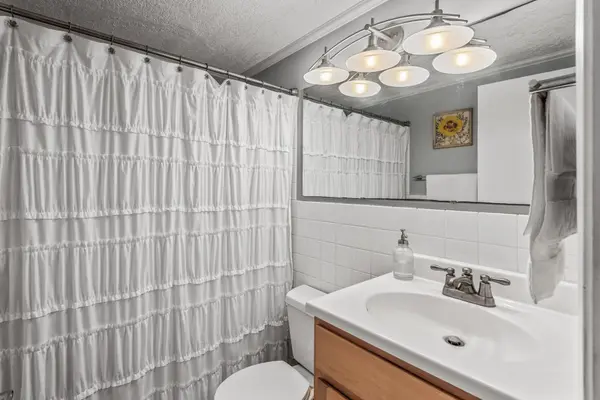3019 Bryant AVE S #6, Minneapolis, MN 55408