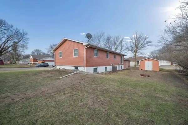 402 E 2nd ST N, Truman, MN 56088