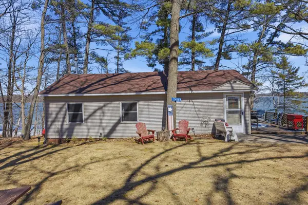 24184 Vacation LN, Rochert, MN 56578