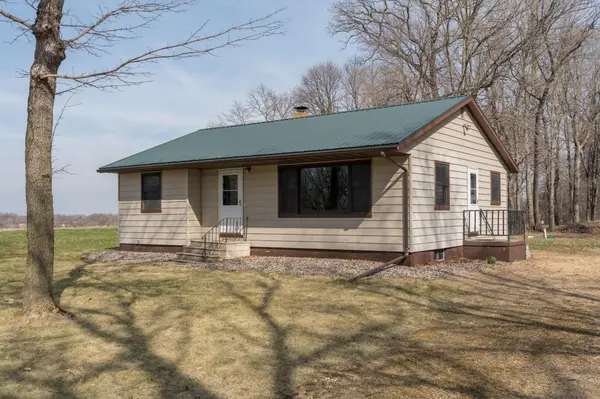 52072 State Highway 30, Amboy, MN 56010