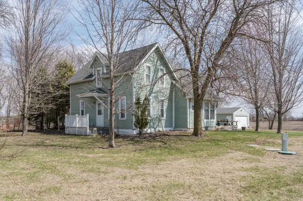 5822 500th AVE, Bricelyn, MN 56014