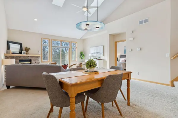 4185 Yuma LN N, Plymouth, MN 55446