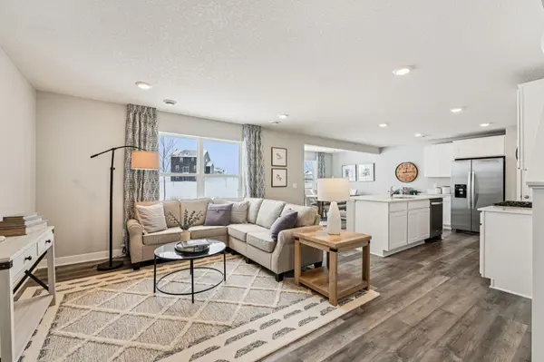 2068 Clearwater TER, Shakopee, MN 55379