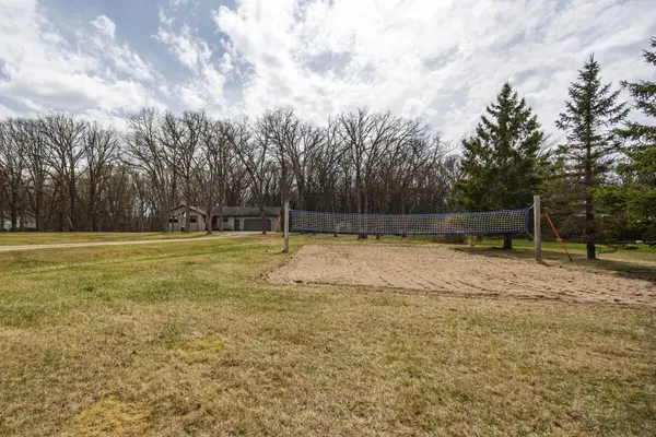 40142 244th ST, Battle Lake, MN 56515
