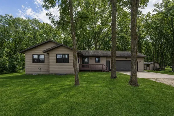 40142 244th ST, Battle Lake, MN 56515