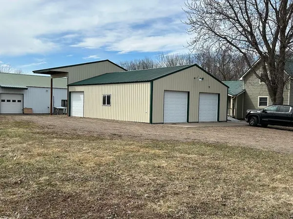 1085 13th AVE, Barron, WI 54812