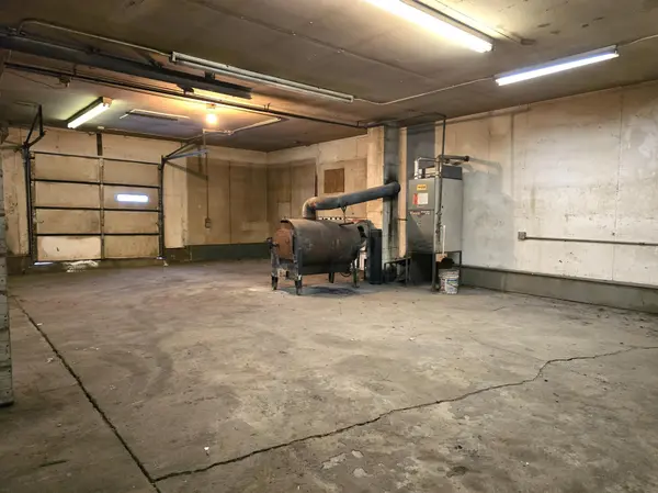 40 2nd ST NW, Pelican Rapids, MN 56572