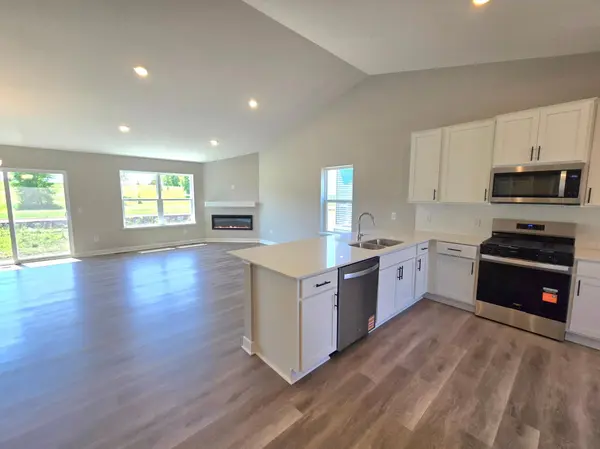 7375 Imperial WAY, Elko New Market, MN 55020