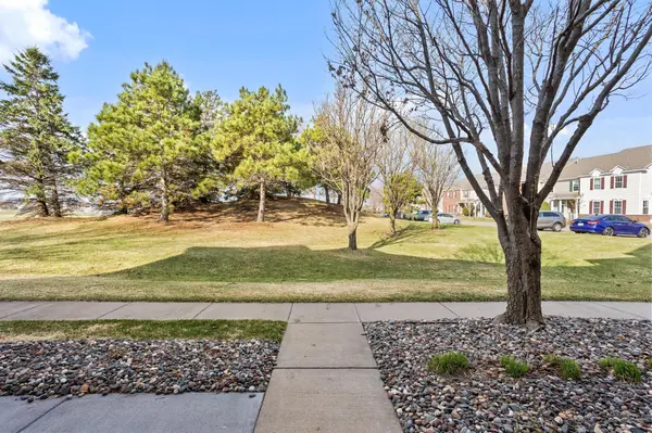 10910 Goodhue ST NE #B, Blaine, MN 55449