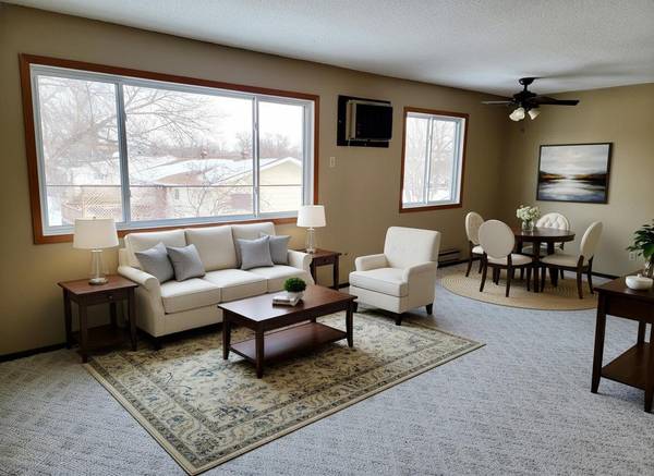 320 1st ST #1, Clinton, MN 56225