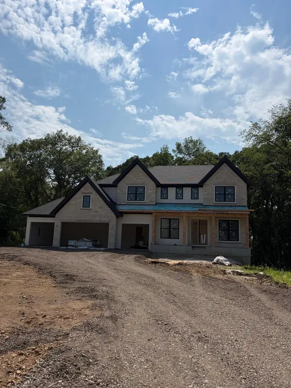 10380 Mallard DR, Victoria, MN 55318