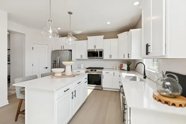 2444 Hadley Hills DR NE, Rochester, MN 55906