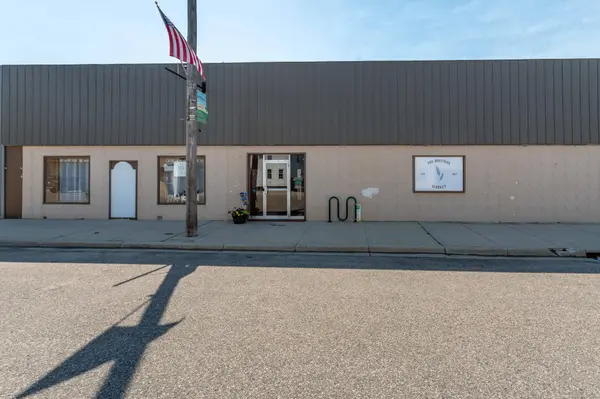 121 Main AVE, Hoffman, MN 56339