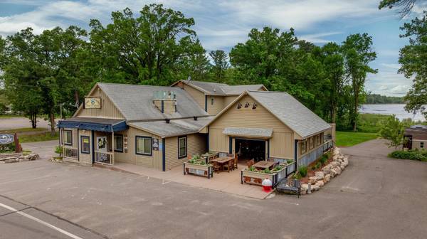 7832 Copper RD, Cushing, MN 56443