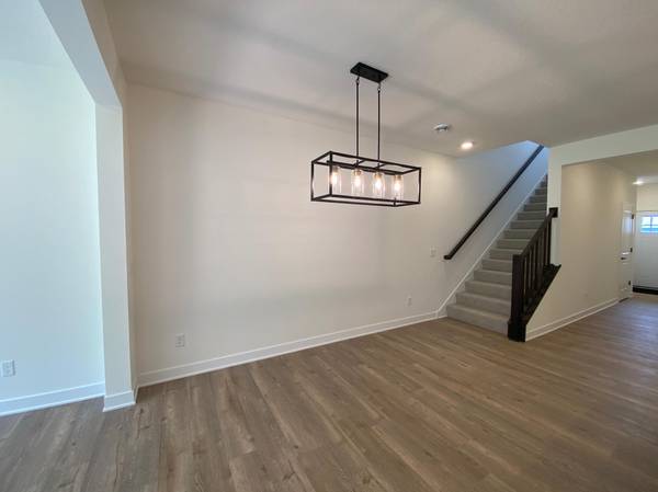 13788 Hollybrook CIR, Apple Valley, MN 55124