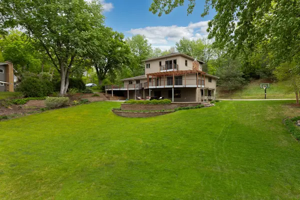 15438 Forsythe RD SE, Prior Lake, MN 55372