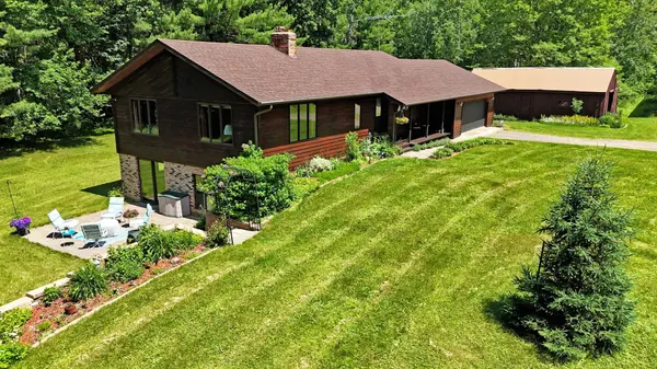 22761 105th AVE, Milaca, MN 56353