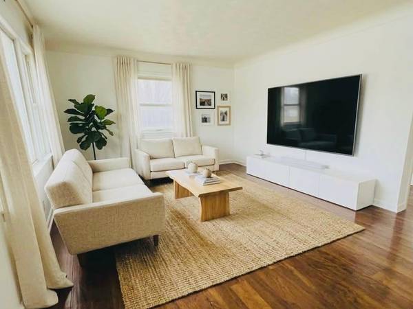 1730 California AVE E, Saint Paul, MN 55106
