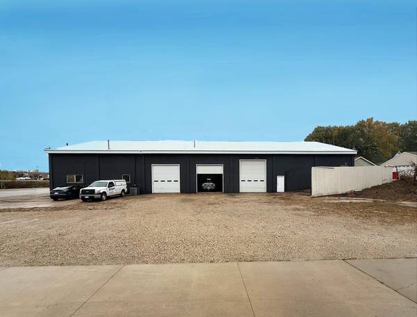104 11th ST NE, Austin, MN 55912