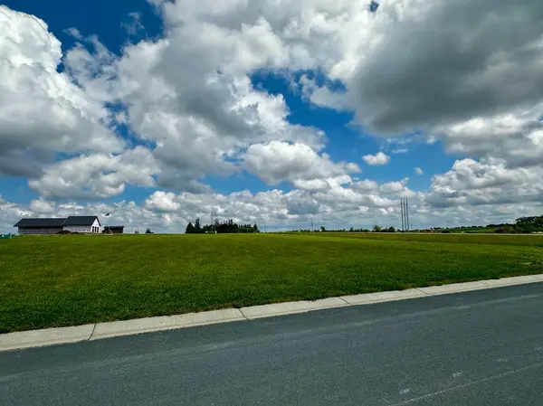 3rd SE Ave, Harmony, MN 55939
