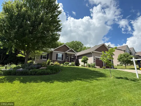 6013 Little Creek LN, Rockford, MN 55373