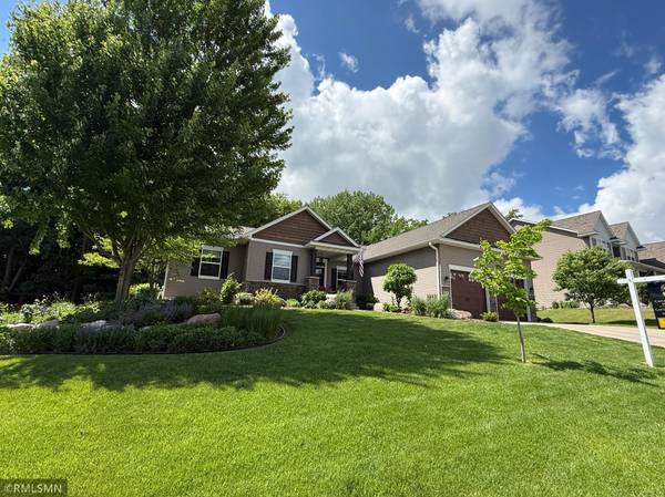 6013 Little Creek LN, Rockford, MN 55373