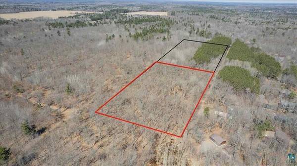 27xx Hill RD, Spooner, WI 54801
