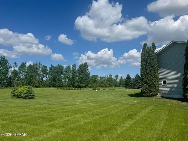 402 Main AVE, Colgate, ND 58046