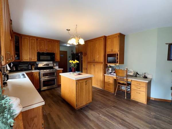 325 S Ash ST, Crookston, MN 56716