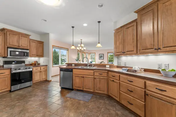 1710 Patriot RD, Northfield, MN 55057