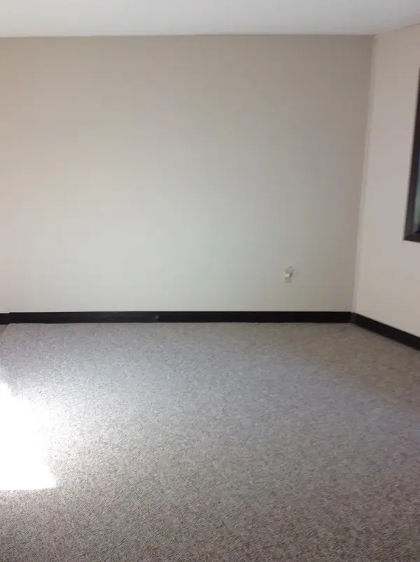 1851 26th ST #20, Slayton, MN 56172