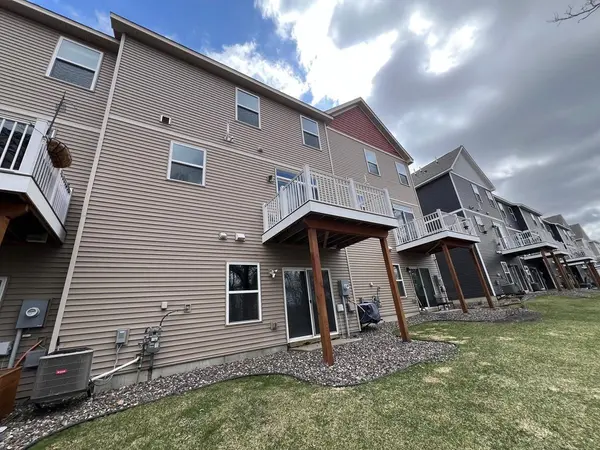 9653 Olive LN N, Maple Grove, MN 55311