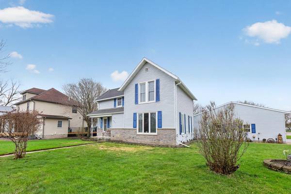 240 Main ST W, Elgin, MN 55932