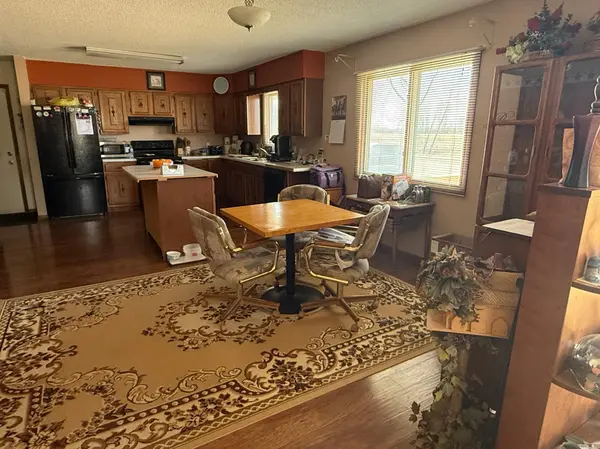318 5th ST NW, Mahnomen, MN 56557