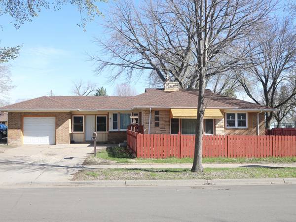 95 Rose AVE W, Saint Paul, MN 55117