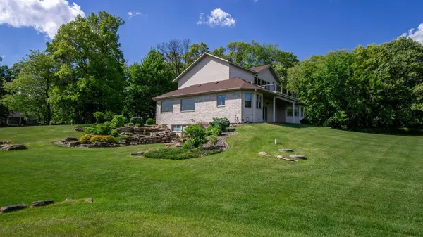E5110 Interlachen BLVD, Eleva, WI 54738
