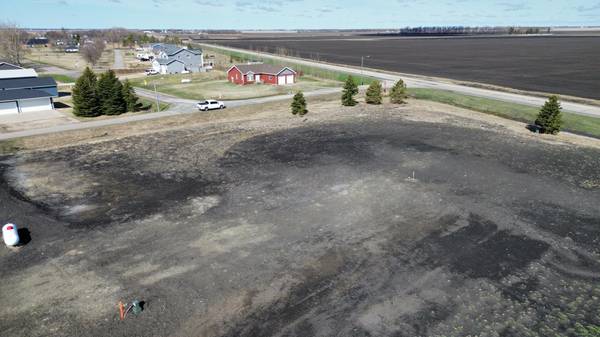 390 5th ST, Davenport, ND 58021