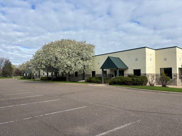 1765 Buerkle RD, White Bear Lake, MN 55110