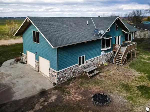 48484 Flicker LN, Ottertail, MN 56571