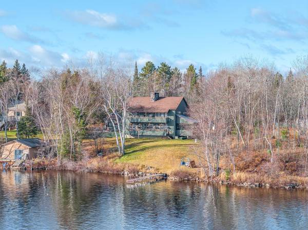 2641 Priests Point RD, Ely, MN 55731