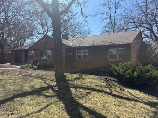 320 S Minnesota ST, Redwood Falls, MN 56283