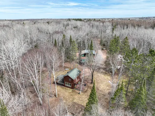 5190 E Koenen RD, South Range, WI 54874