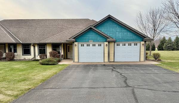 2015 Highland CIR E, Mora, MN 55051