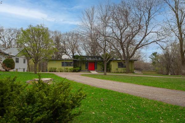 1700 Hillcrest RD, Saint Cloud, MN 56303