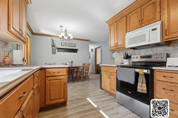 908 Pleasantview DR SE, Willmar, MN 56201